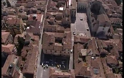 Terremoto Abruzzo, la protesta senza fine dei sindaci