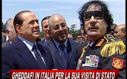Gheddafi è in Italia, Berlusconi: si chiude pagina dolorosa