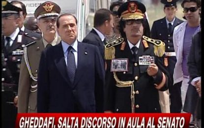Gheddafi in Italia: ora amici. Ma non parlerà in Senato