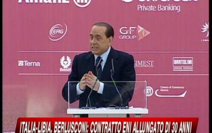 Berlusconi: "Progetto eversivo dietro le calunnie"