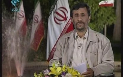 Nucleare, Ahmadinejad: “Costruiremo nuovi impianti"