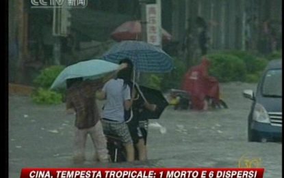 Cina, un morto e 6 dispersi per una tempesta tropicale