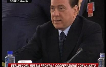 Nato-Russia, Berlusconi: "Mosca pronta a cooperare"