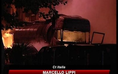 Viareggio, Lippi: "Sono scosso da questa tragedia"