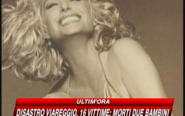 Farrah, l'America saluta il suo angelo