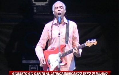 Milano ai piedi di Gilberto Gil