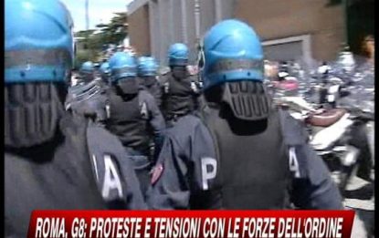 Il G8 delle proteste parte male: otto arresti a Roma