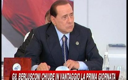 G8, Berlusconi chiude in vantaggio la prima giornata
