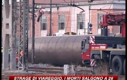 Viareggio, sale a 26 morti il bilancio della tragedia