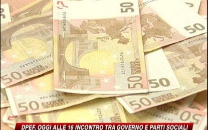 Bankitalia, debito record: entrate fiscali -32%