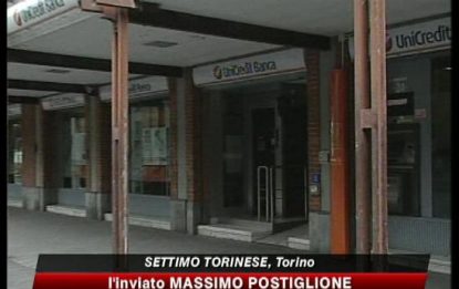 Torino, imprenditore gambizza direttrice di banca