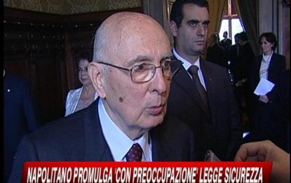 Sicurezza, Napolitano promulga legge 'con perplessità'