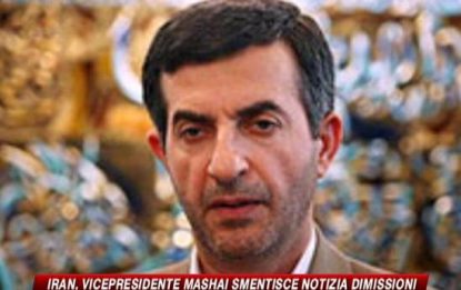 Iran, il vice di Ahmadinejad smentisce le dimissioni