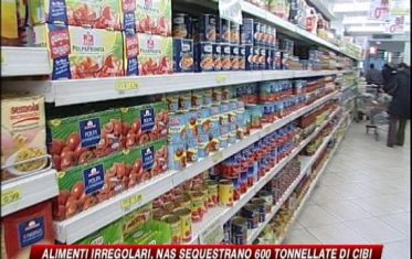 I Nas sequestrano 600 tonnellate di cibi scaduti