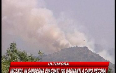Incendi in Sardegna: un morto e un disperso