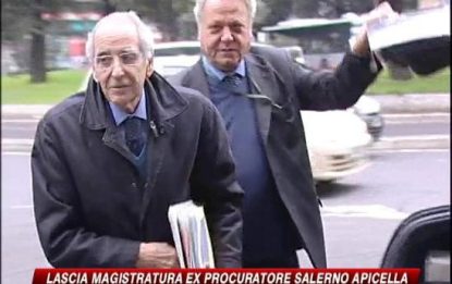 Luigi Apicella lascia la magistratura