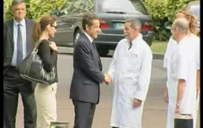 Francia, Sarkozy dimesso dall'ospedale