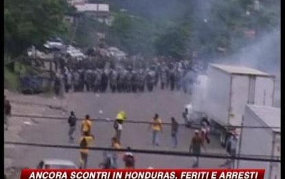 Nuovi scontri in Honduras, feriti e arresti