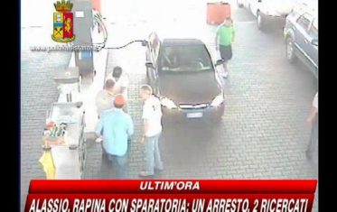 Rapina in un'area di servizio sull'A1, due arresti