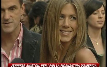 Jennifer Aniston, la ragazza sola su "Elle"