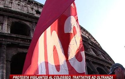 Protesta vigilantes al Colosseo, trattative a oltranza