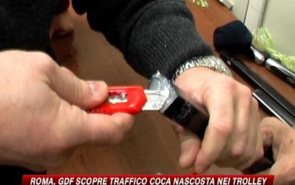 Coca nei trolley, maxisequestro e arresti a Fiumicino