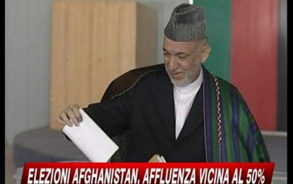 Afghanistan, due candidati annunciano la vittoria