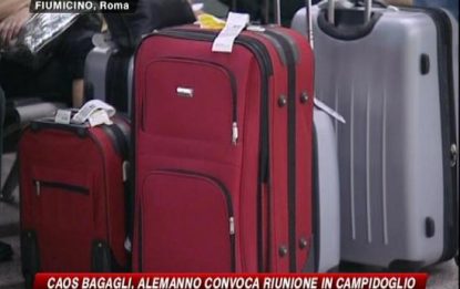 Roma Fiumicino, caos bagagli. Vertice in Campidoglio