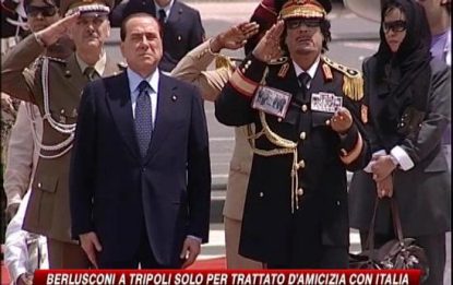 Sarkozy, Putin e Medvedev disertano festa per Gheddafi