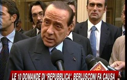 Berlusconi querela "Repubblica" per le 10 domande