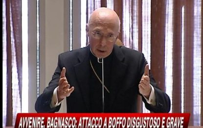 Caso Avvenire, Bagnasco difende Boffo: "Attacco disgustoso"