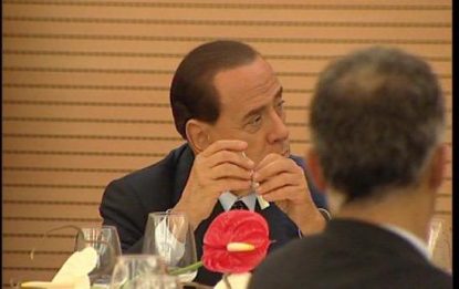 La querela a Repubblica accende le critiche a Berlusconi
