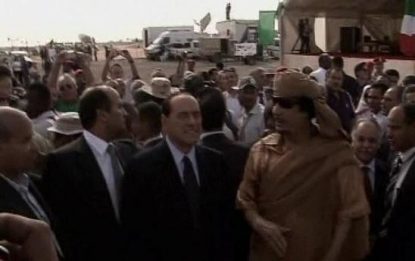 Berlusconi in Libia, tolleranza zero con i clandestini