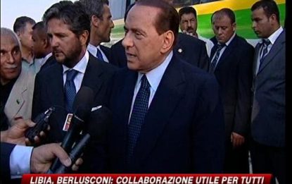 Tripoli, Berlusconi chiede rigore sui clandestini