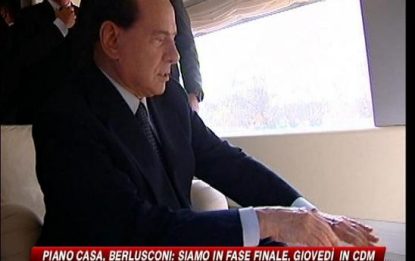 Berlusconi: non commento caso Boffo, ripartiamo dalle case