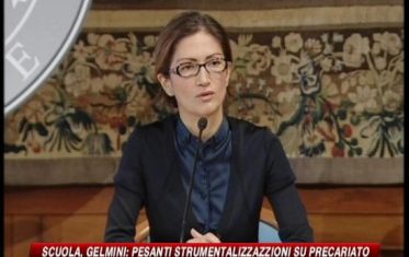 Scuola, Gelmini: "Strumentalizzazioni su precariato"