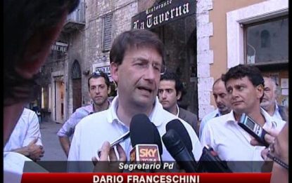 Franceschini: il premier ammette solo l'adulazione