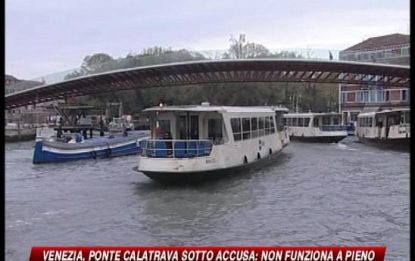 Venezia, Calatrava Bridge rischia la chiusura