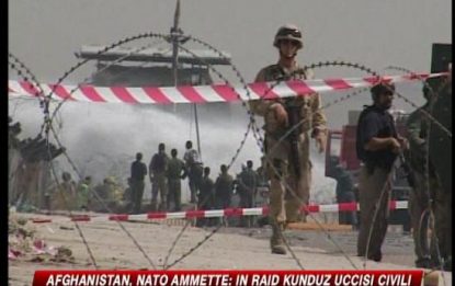 Attentato all'aeroporto di Kabul: due morti