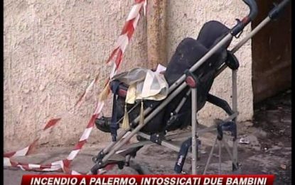 Incendio a Palermo, intossicati due bambini