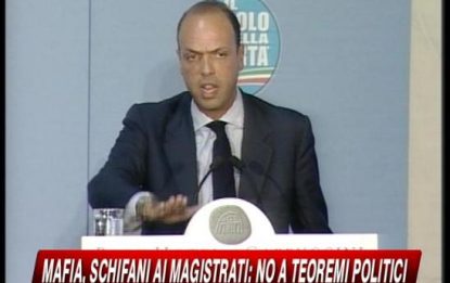 Mafia, Alfano difende i pm. Schifani:"No a teoremi politici"