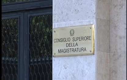 I magistrati difendono le toghe attaccate da Berlusconi
