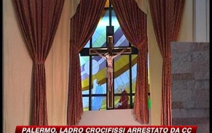 Palermo, in manette il "ladro dei crocefissi"