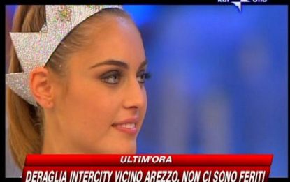 Miss Italia incorona Maria Perrusi 18enne di Cosenza