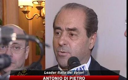 Lodo Alfano, Di Pietro insiste: "Berlusconi si dimetta"