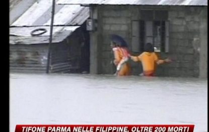 Tifone nelle Filippine, oltre 200 morti