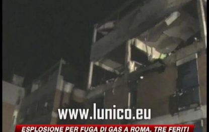 Roma, esplosione per gas in una palazzina: 3 feriti
