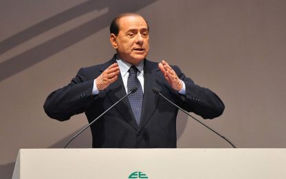 Berlusconi: La procura sequestra le foto di Villa Certosa