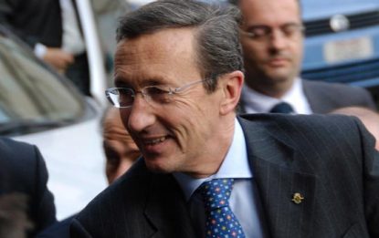 Fini: "Un governo di destra per realizzare l'agenda Draghi"