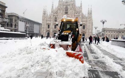 Nord Italia sotto la neve, il Milan resta a Dubai